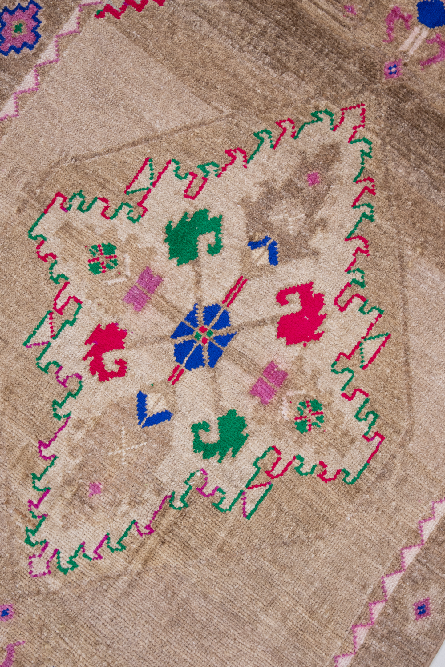 Vintage Turkish Rug - Heir Looms Vintage Rugs