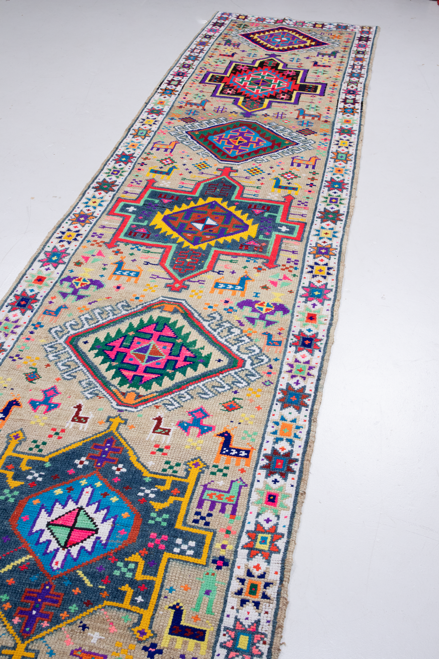 Vintage Herki Rug - Heir Looms Vintage Rugs