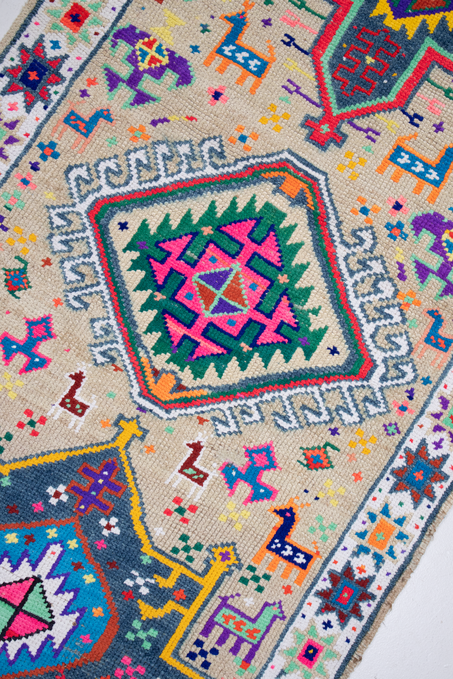 Vintage Herki Rug - Heir Looms Vintage Rugs