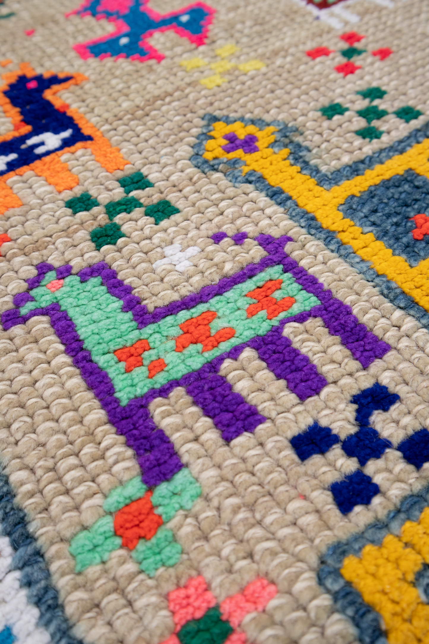 Vintage Herki Rug - Heir Looms Vintage Rugs
