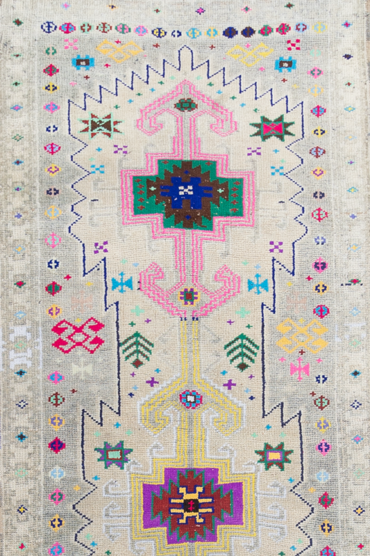 Vintage Herki Rug - Heir Looms Vintage Rugs