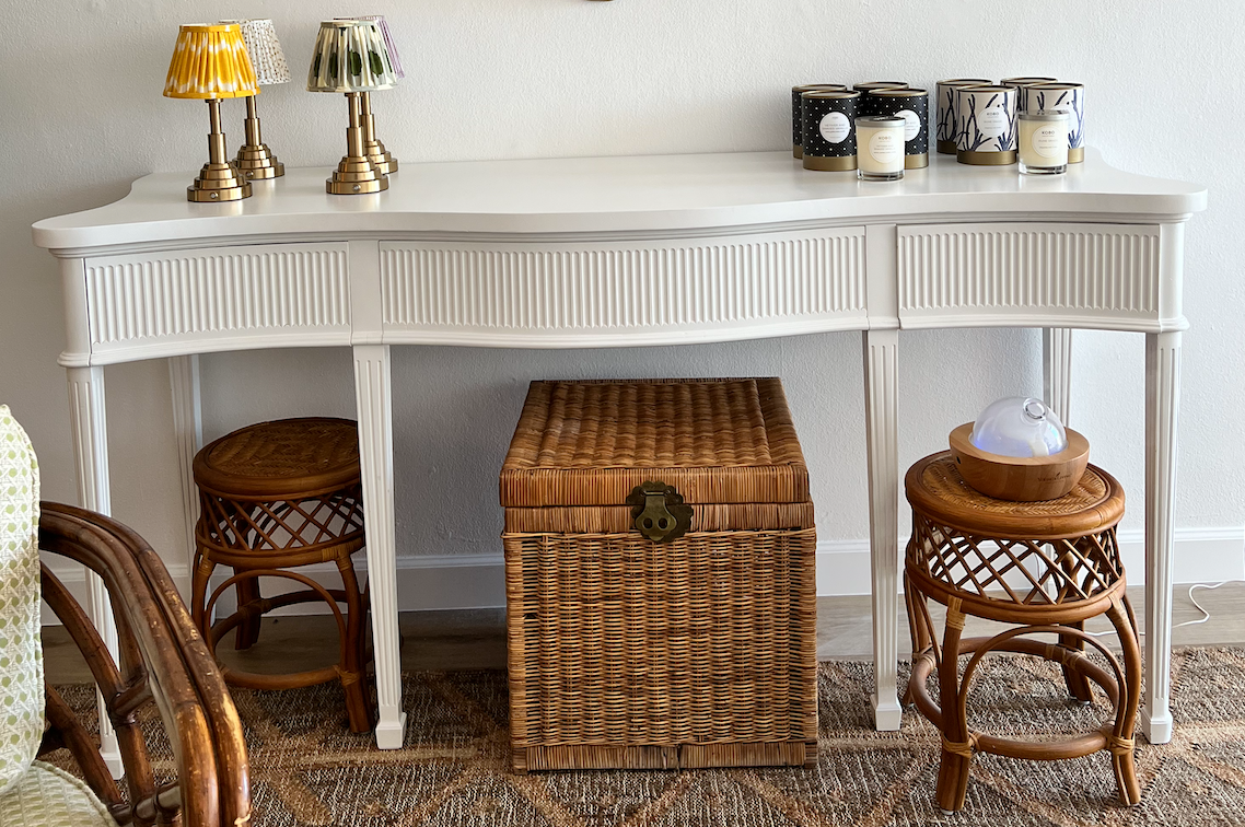 Dark Blue Entry Console